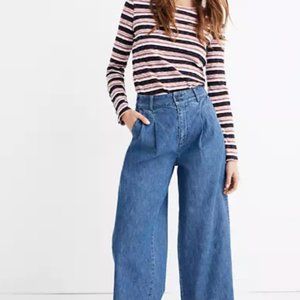 Outerknown Women’s pleated pants (Orta Anadolu)